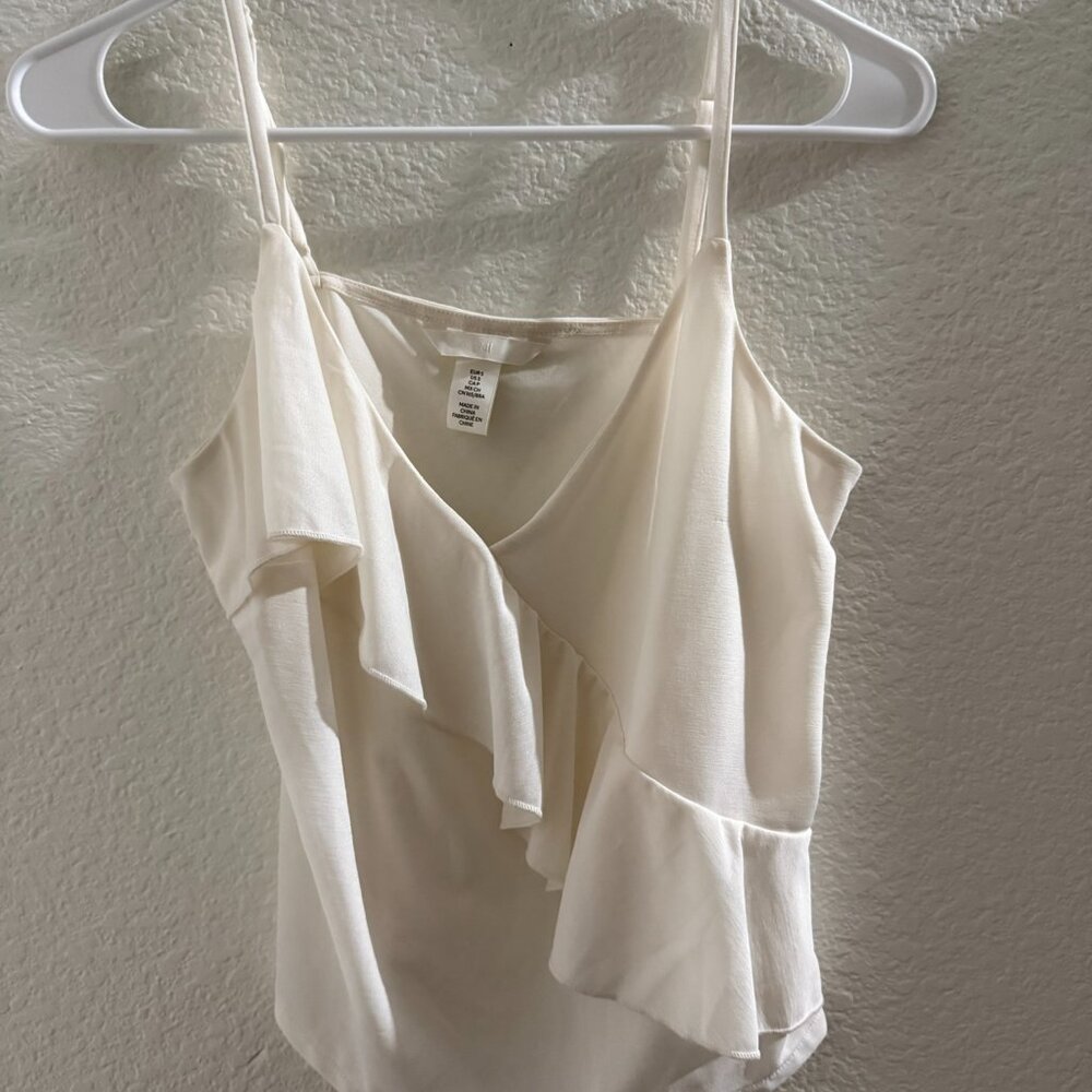 H&M Women white tank top size S